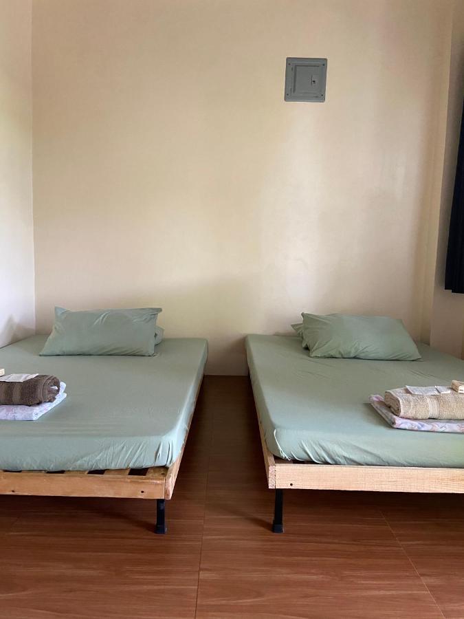 Bed and Breakfast Location One Eighty Bangcusay Экстерьер фото